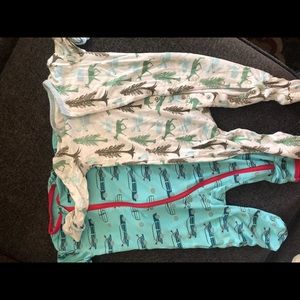 Boys kickeepants onesies. 0-3&3-6mo. Gently used